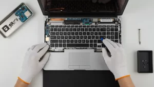 Troca de Teclado de Notebook